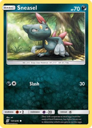 Sneasel 131/236/236 - Common